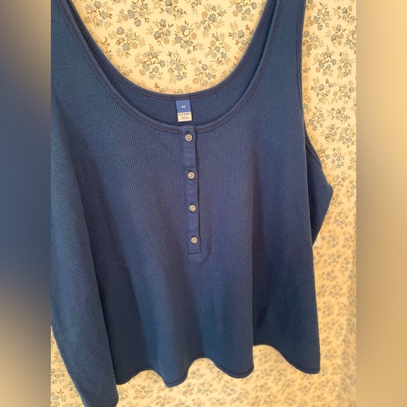 Navy Blue Crop Waffle Tank - Picture 3 of 7